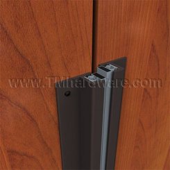 NGP 149 Meeting Stile Set, .625" x 1.125" Aluminum Casing with Magnetic Seals, .25" Gap
