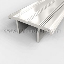 Pemko #246 Carpet Divider, 1.75" Aluminum for Tall Application, .75" Height